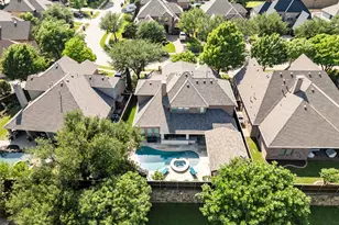 1004 Duttons Meadow Ln, McKinney, TX 75071 - Photo 3