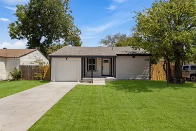 314 NW 15th Street, Grand Prairie, TX 75050 - Photo 1