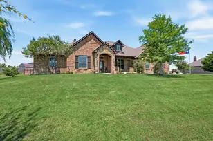 140 Heather Ln, Decatur, TX 76234 - Photo 1