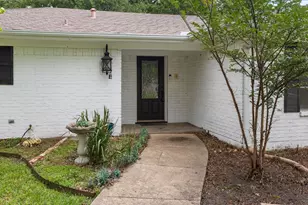 2906 Tanglewood Dr, Commerce, TX 75428 - Photo 7