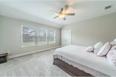 1048 Pinnacle Breeze Drive, Fort Worth, TX 76052 - Photo 15