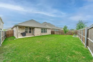 1048 Pinnacle Breeze Dr, Fort Worth, TX 76052 - Photo 31