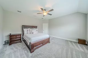 1048 Pinnacle Breeze Dr, Fort Worth, TX 76052 - Photo 13