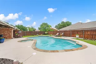 2812 Country Club Rd, Pantego, TX 76013 - Photo 33