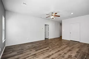 2801 17th St, Fort Worth, TX 76106 - Photo 7