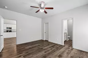 2801 17th St, Fort Worth, TX 76106 - Photo 15