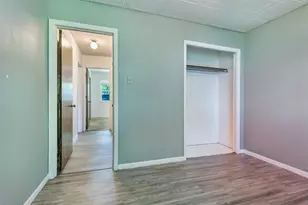 832 Cherry St, Wolfe City, TX 75496 - Photo 15