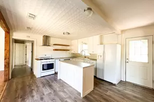 1425-1435 Groesbeck St, Stephenville, TX 76401 - Photo 11
