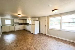 1425-1435 Groesbeck St, Stephenville, TX 76401 - Photo 19
