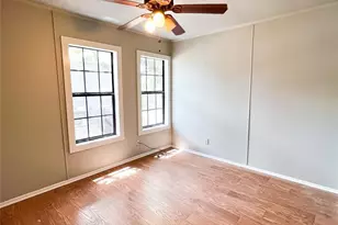 1425-1435 Groesbeck St, Stephenville, TX 76401 - Photo 25