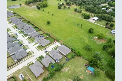 1237 Levee Lane, Kennedale, TX 76060 - Photo 33