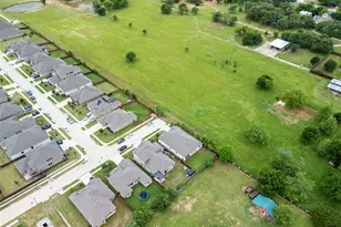 1237 Levee Ln, Kennedale, TX 76060 - Photo 33