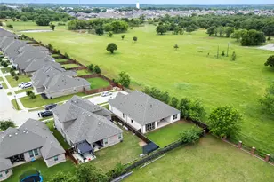 1237 Levee Ln, Kennedale, TX 76060 - Photo 35