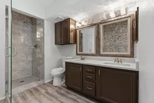 1800 Pine Ridge Dr, Bedford, TX 76021 - Photo 17