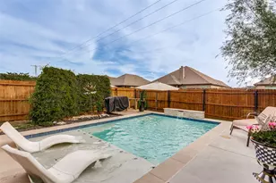 604 Hummingbird, Crowley, TX 76036 - Photo 23