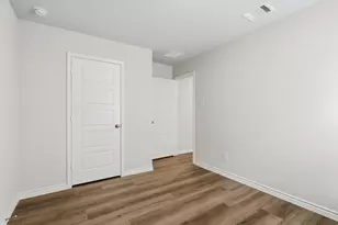 8009 Charlestown Ln, Fort Worth, TX 76140 - Photo 13