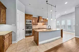 2833 Exeter Dr, Trophy Club, TX 76262 - Photo 3