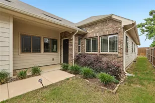 568 Val Verde St, Aubrey, TX 76227 - Photo 13