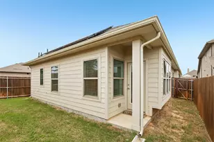 568 Val Verde St, Aubrey, TX 76227 - Photo 5