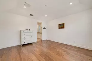 2161 Hermann Ln, Carrollton, TX 75010 - Photo 9