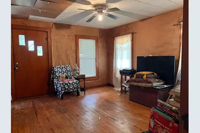 101 E Commerce Street, Gustine, TX 76455 - Photo 7