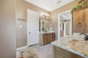 101 Signature Ct, Weatherford, TX 76087 - Photo 15