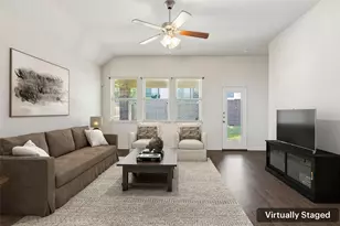 2420 Dolostone Dr, Little Elm, TX 76227 - Photo 5