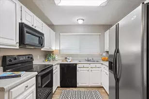 1812 Ramada Dr, Waco, TX 76712 - Photo 11