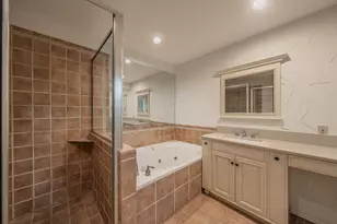3704 Hulen Park Dr, Fort Worth, TX 76109 - Photo 37