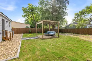 2732 McKenzie Ave, Waco, TX 76708 - Photo 25