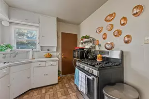 7318 Robin Rd, Dallas, TX 75209 - Photo 13