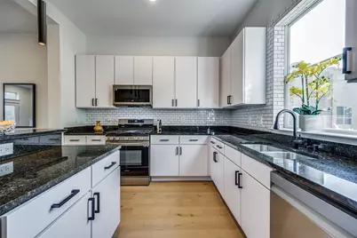 3800 Holland Avenue #2, Dallas, TX 75219 - Photo 9