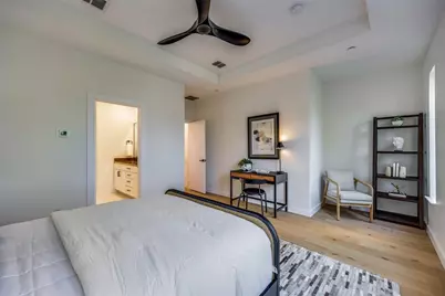 3800 Holland Avenue #2, Dallas, TX 75219 - Photo 11