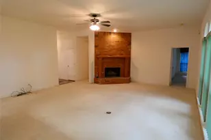 506 Baltusrol Cir, Garland, TX 75044 - Photo 9