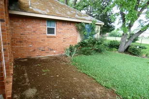 506 Baltusrol Cir, Garland, TX 75044 - Photo 19