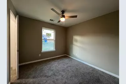 1210 S Travis Avenue, Denison, TX 75021 - Photo 3