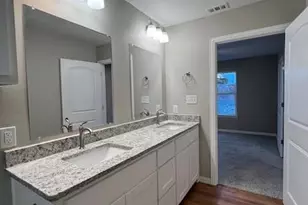 1210 S Travis Ave, Denison, TX 75021 - Photo 11