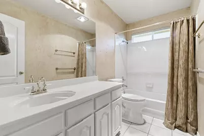 1213 Holly Hill Drive, Grand Prairie, TX 75052 - Photo 25