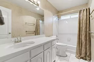 1213 Holly Hill Dr, Grand Prairie, TX 75052 - Photo 25