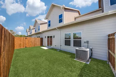 6655 Mountain Trail, Dallas, TX 75236 - Photo 3