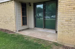 3126 Oak Hill Rd, Carrollton, TX 75007 - Photo 25