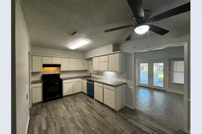 3008 Winfield Drive, Corsicana, TX 75110 - Photo 3