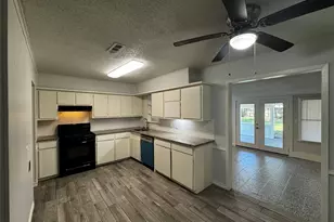 3008 Winfield Dr, Corsicana, TX 75110 - Photo 3