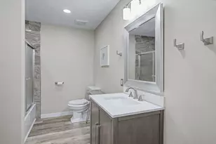 405 Torrey St, Granbury, TX 76048 - Photo 13