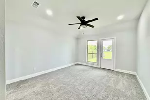 226 Lakeview Dr, Runaway Bay, TX 76426 - Photo 25