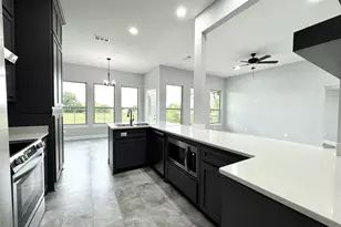 226 Lakeview Dr, Runaway Bay, TX 76426 - Photo 11
