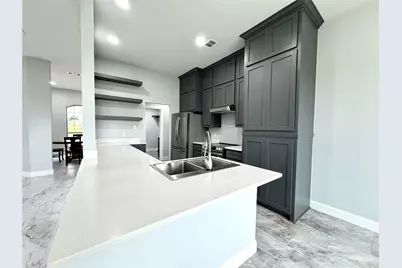 226 Lakeview Drive, Runaway Bay, TX 76426 - Photo 9