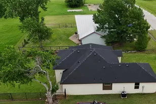226 Lakeview Dr, Runaway Bay, TX 76426 - Photo 37