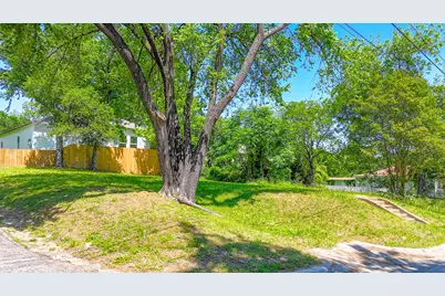 209 Landis Street, Dallas, TX 75203 - Photo 3