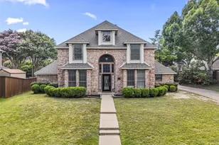131 Sandy Creek Dr, DeSoto, TX 75115 - Photo 1